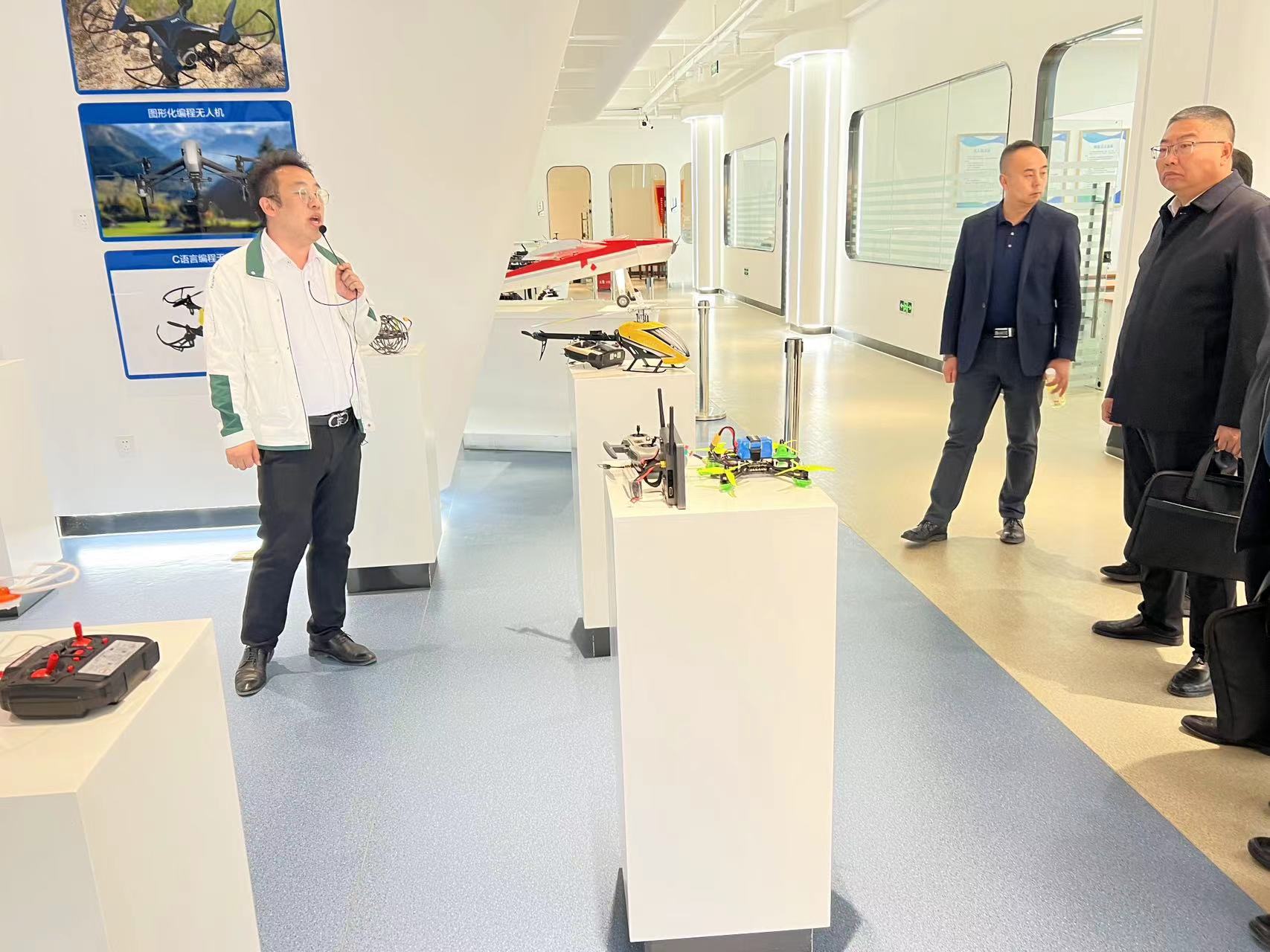 無人機考證,新疆無人機考證 無人機培訓——如何才能操作無人機