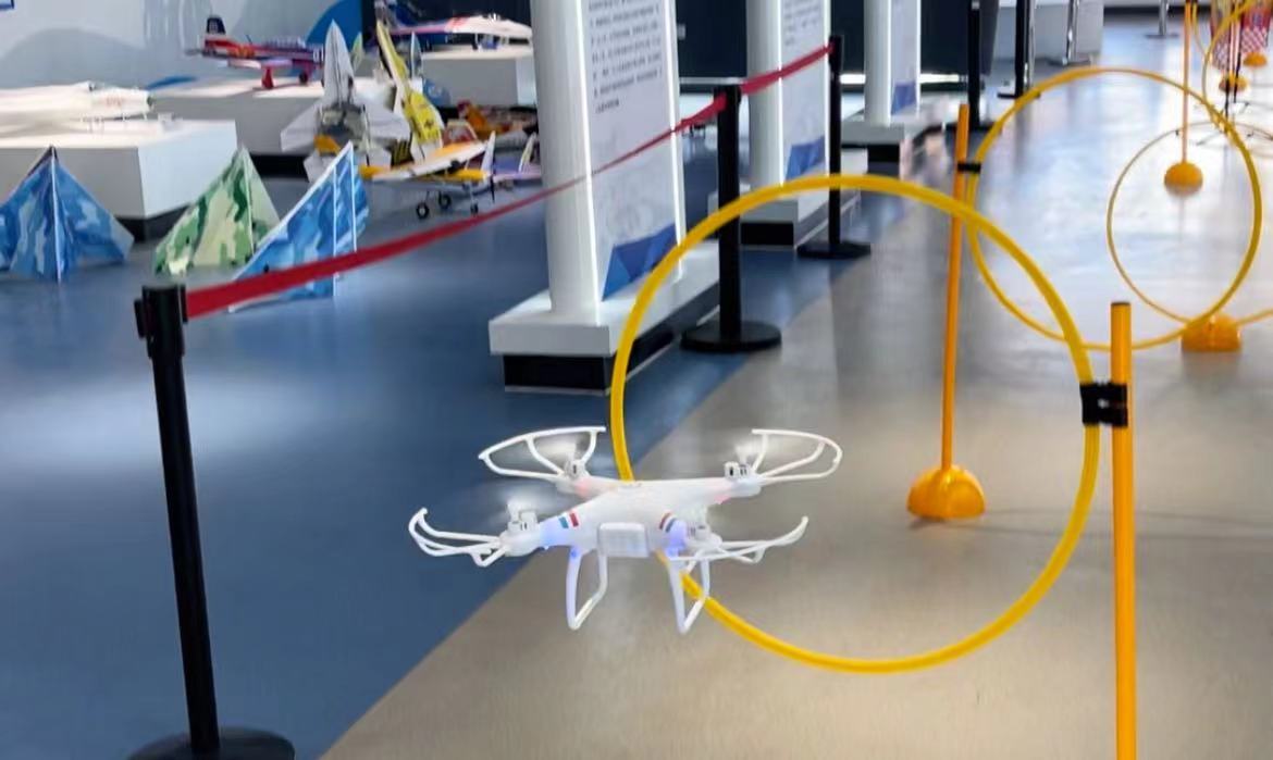 小學生學無人機升學有用嗎？-新疆保華潤天航空