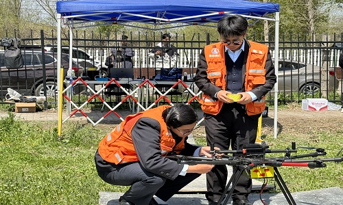 【新疆無人機培訓】保華潤天揭秘:多旋翼視距內無人機執照的價值