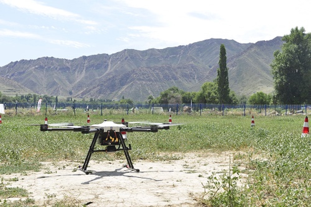 新疆青少年無人機培訓丨多旋翼和垂起固定翼選哪個機型好？-保華潤天航空