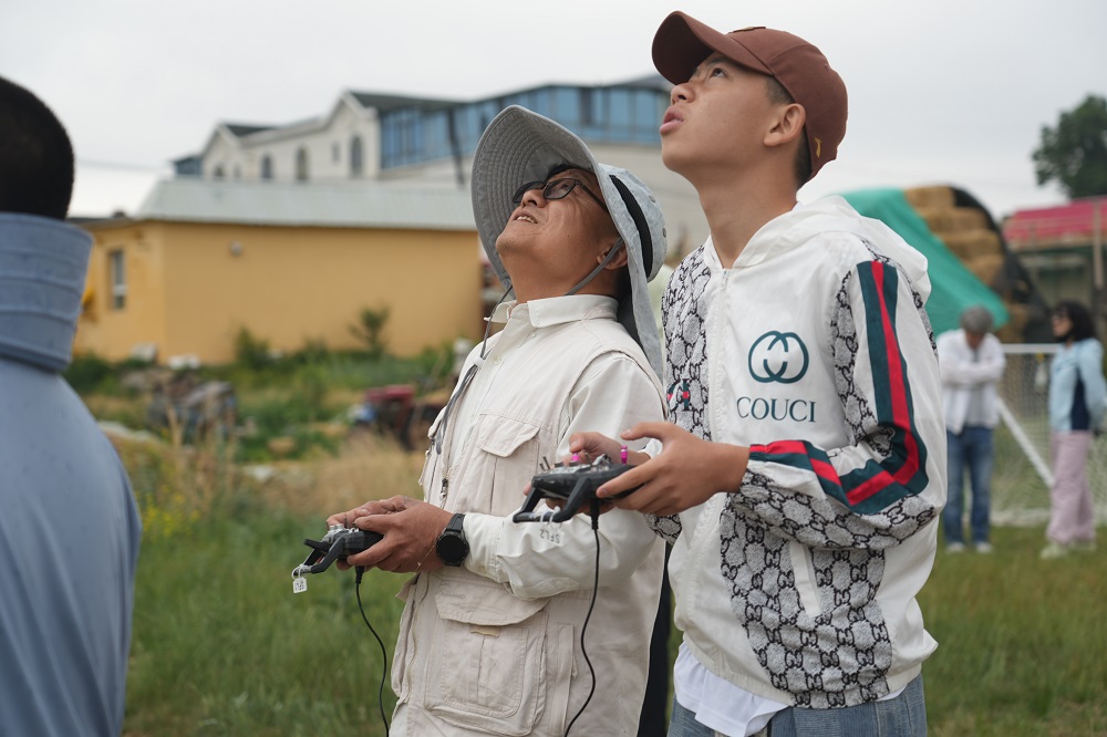 【保華潤天航空】無人機(jī)教育≠玩玩具！青少年科創(chuàng)能力提升的秘密武器