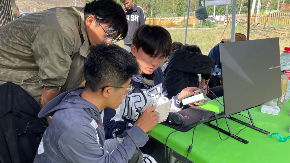 新疆無人機培訓 | 新疆保華潤天航空：助力學員翱翔低空經濟新領域