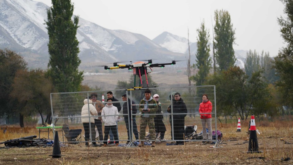 新疆無人機培訓新高度,保華潤天03考點創未來!